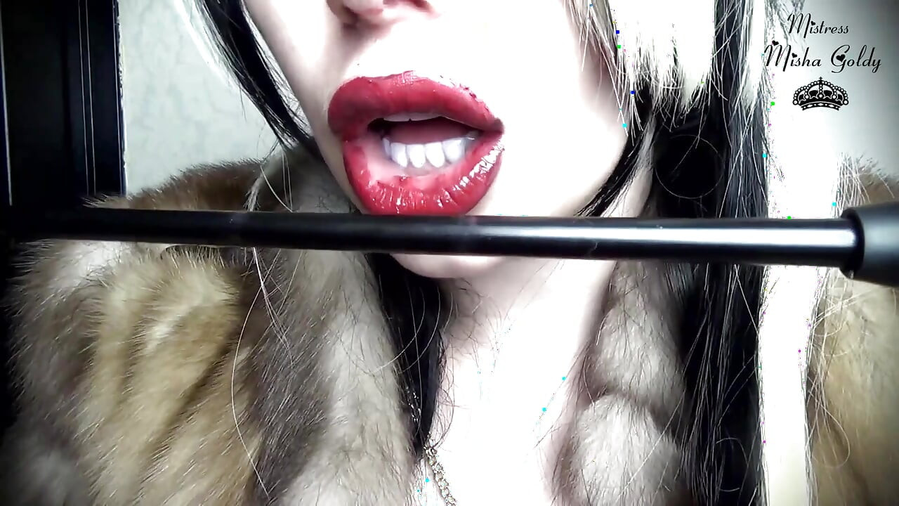 Fur and lipstick lovers