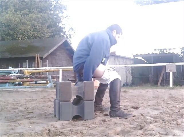 Dildo on the riding pad