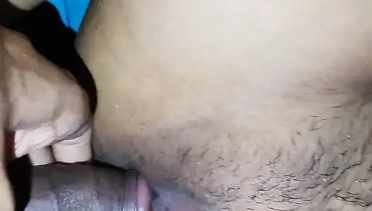 Gadis perawan amatir asli memek sempit pertama kali ngentot