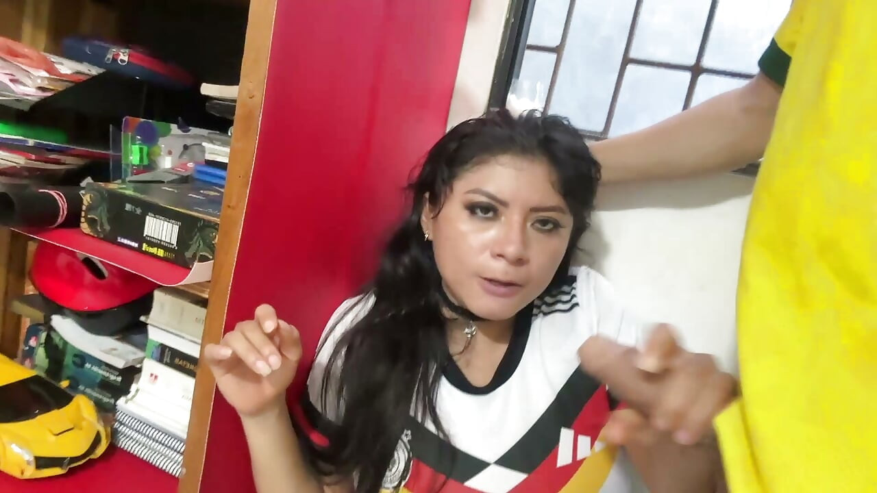 my first time ejaculating in a sexy female friend's mouth
