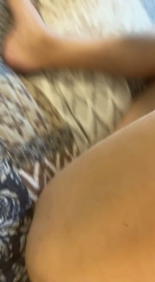 金昆加撫摸