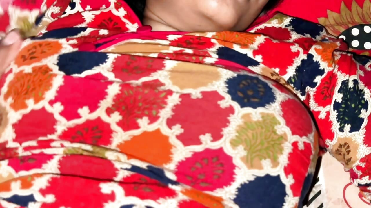 Desi auntie anal sex very hard