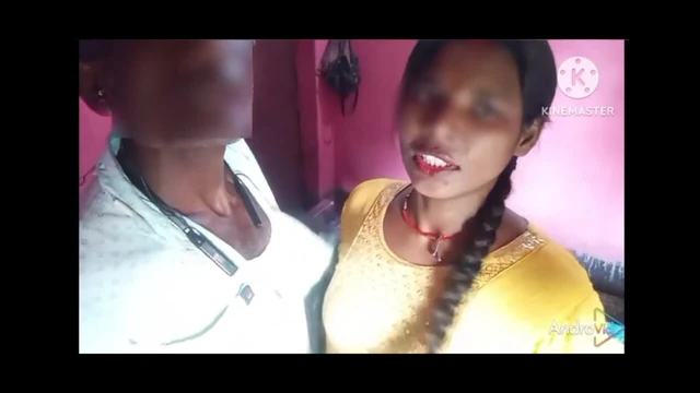 Sister-in-law sucked his cock and dropped cock water in sister-in-law's mouth