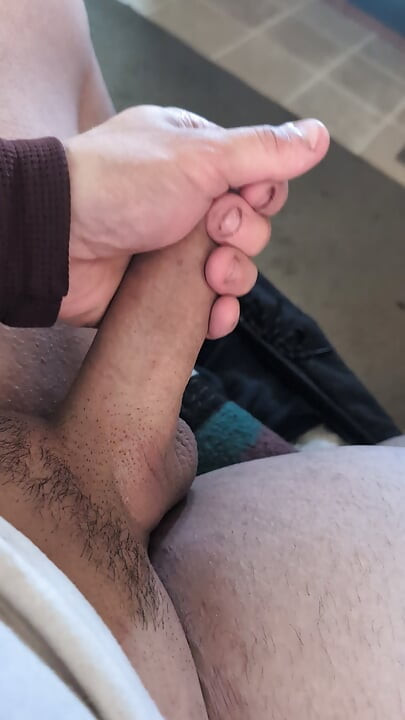 Hope everyone likes me jacking off