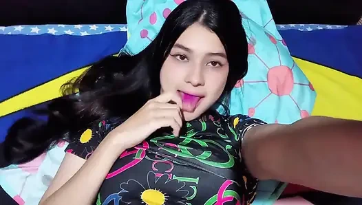 Video Call with My Sister-in-law I Show Her My Vagina