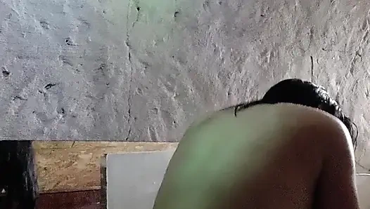 Tavanarasında sikişiyor cz1