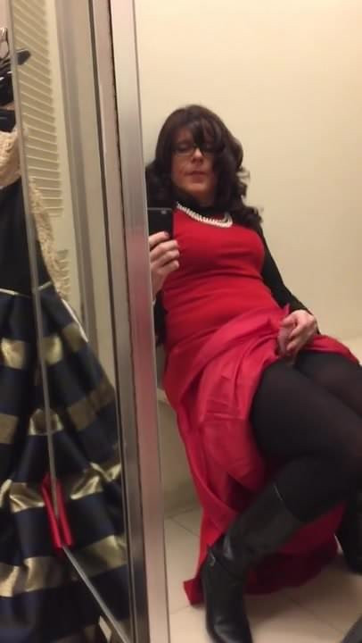 1 NY red dress2.mov