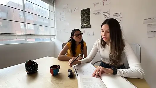 Seks lesbian panas dan kotor