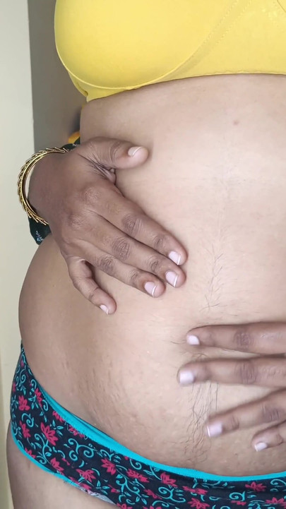 집에서 촬영한 영상 xxx의 레즈 섹스 | 클리 2