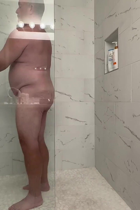Watch Daddy Take a Shower