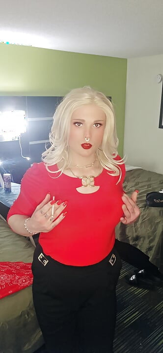 Kylie Rey (shemale) She's Bad She's Hottest Smoking Fetish