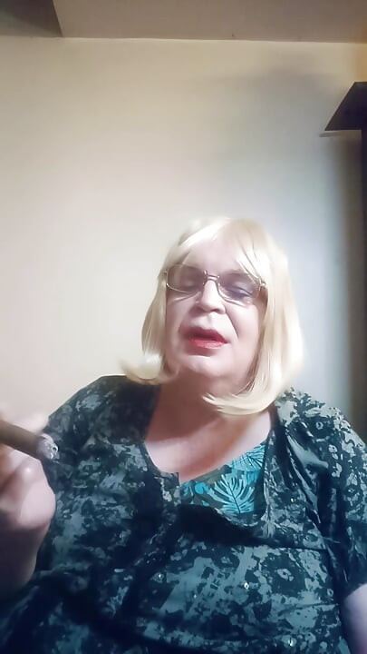 VLOG za septembar 2026 - Brbljanje uz pušenje cigare