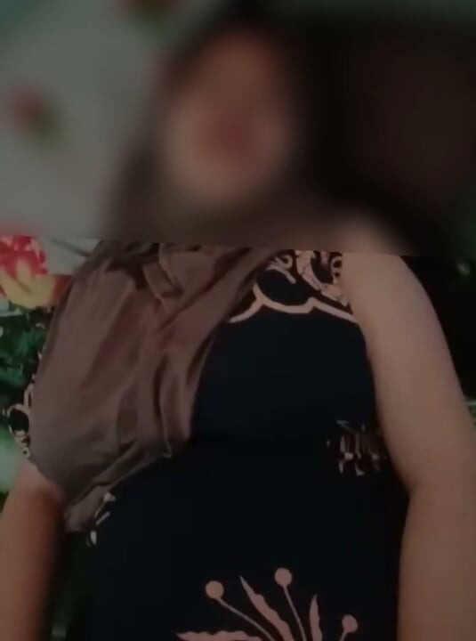 Desahan gadis desa berhijab sungguh sangat nikmat part2