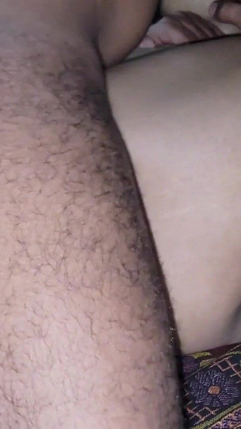 Unforgettable moment from "Hot princes were first given love and then had sex"
