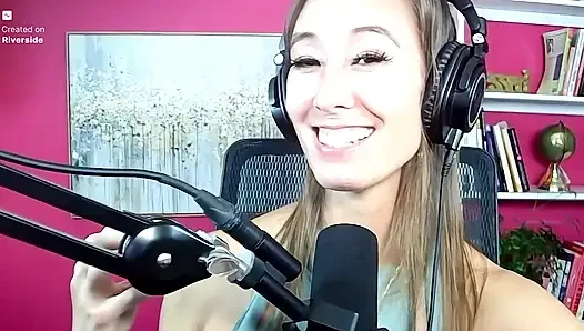 Trikepatrol röportajı - Christy Love (papaz, yetişkin sanatçı ve komedyen!)
