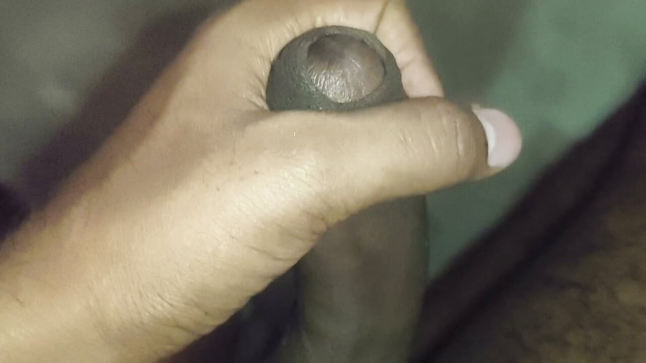 Home Alone & Feeling Good Masturbation