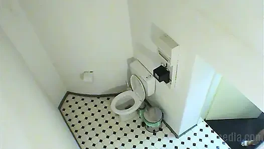 Amateur Phone Sex on the Doctor's Toilet