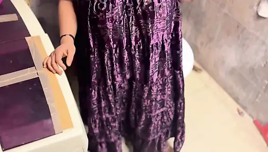 Горячий трах в ванной с Padosan без перерыва всю ночь