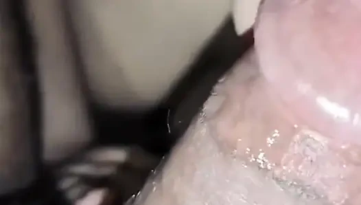 Hintli kadın sevgilisine ıslak sakso çekiyor amatör