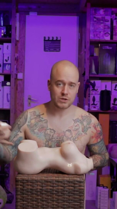 Bestrealdoll Electric sucking sex doll torso review | Clip 1