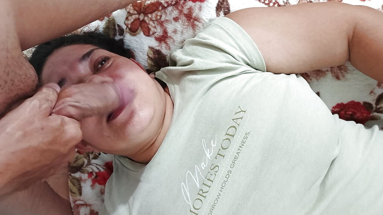 Cute mature deepthroat sucking delicious