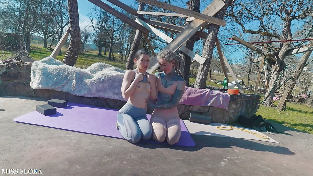 JOI Stretching in Yoga Leggings with Anuskatzz German
