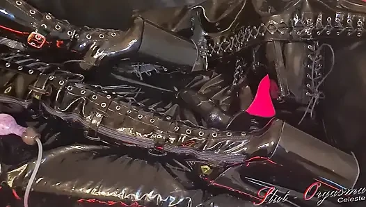 Slut-orgasma-Celeste smoking in sexy latex and leather extreme platform boots