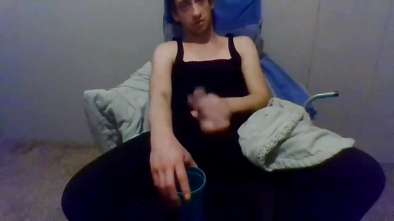 Oddawanie moczu Fetysz Fanclub Wideo miesiąca (ffvotm); Bonus wideo listopad 2020 (bez dźwięku)