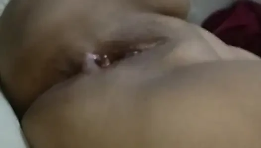 Berhubungan seks dengan pantat istriku