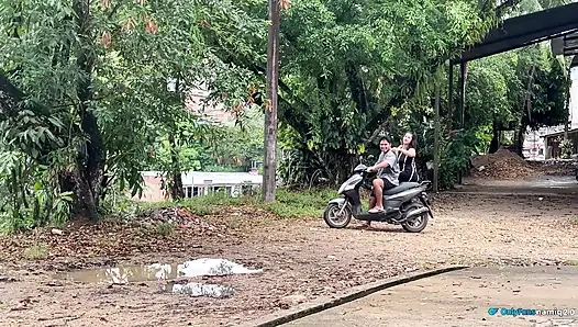 Секс на улице с незнакомцем!