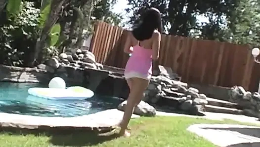 Gadis remaja rambut cokelat dientot habis-habisan sampai dicrot di muka - pov