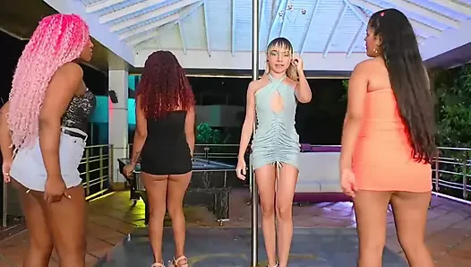 I Eat All Her Pussy and It Tastes Sour Like Blackberry