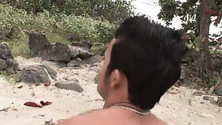 Junior e Cristian fazem sexo anal gay na praia