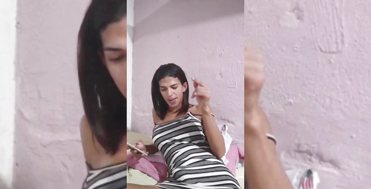 집에서 당신을 위한 솔로 비디오