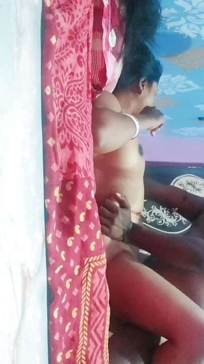 Солодкий сексуальний бенгальський буді повний секс