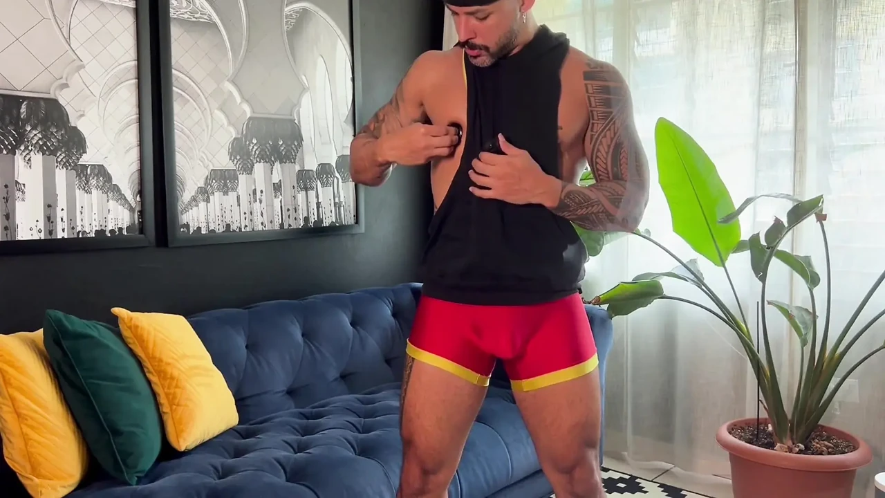 Playing with Nipple Suckers Wearing a Wrestling Singlet for the Gym Ortizjona / Jona Ortiz