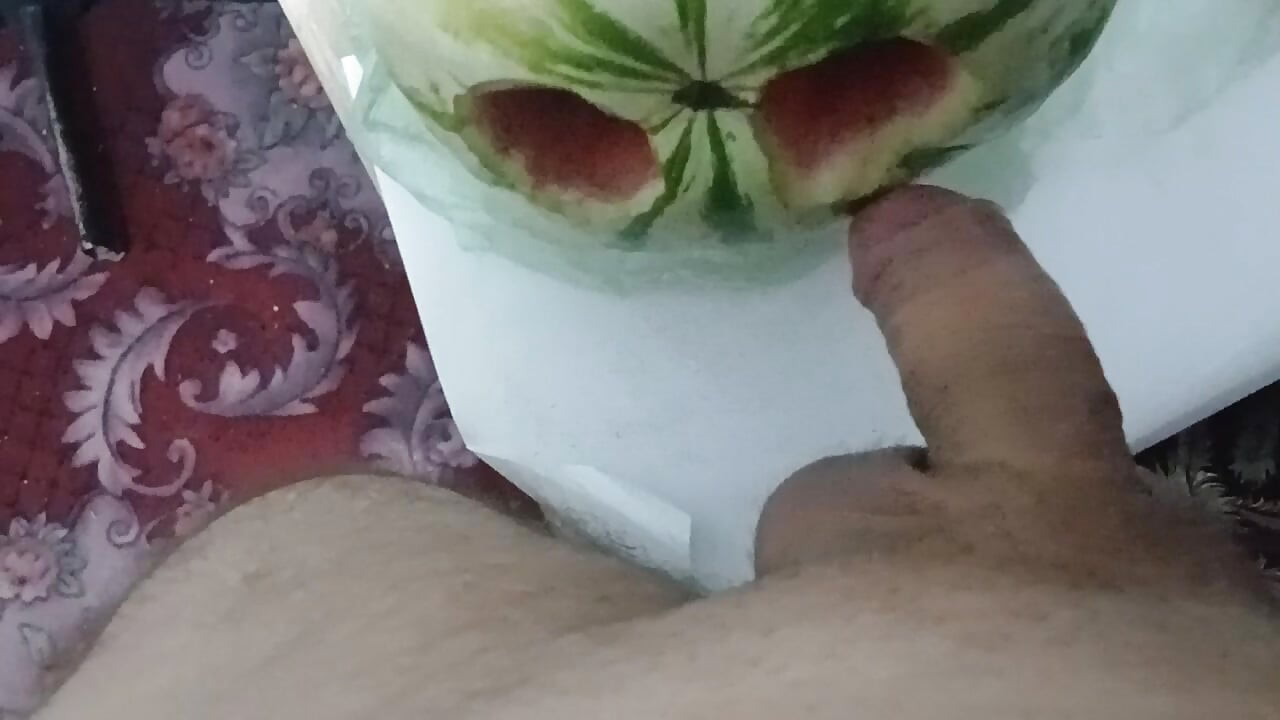 Pomelo is so erotic