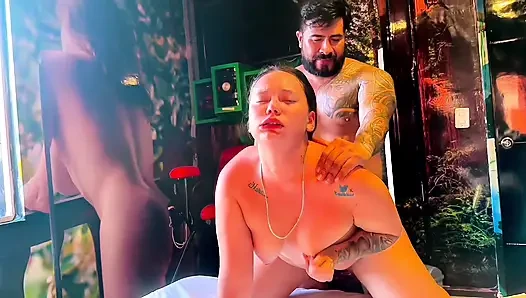 Kittyu DJ Slut Gets Fucked By A Guy On The First Date