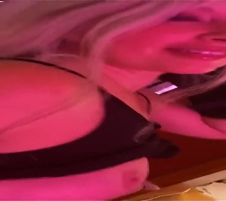 704088638501167105.mp4