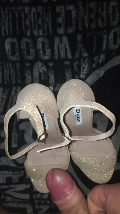 Dune - Gold Heels III