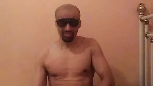 Sakin, özgüvenli ve kolay yeni duyumlar keşfetme
