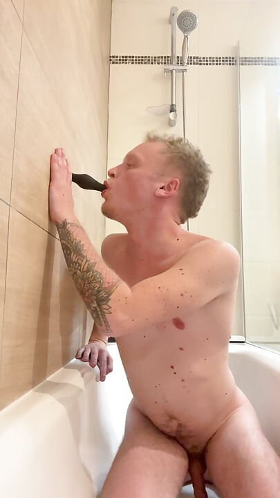 Young French Bisexual in Her Shower