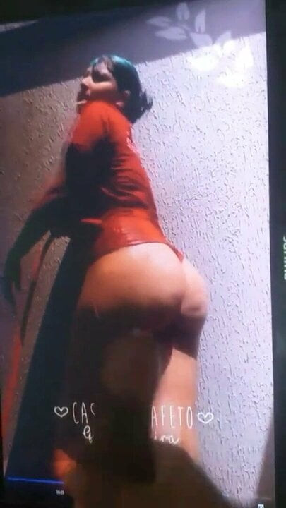 Cum tribute Taina