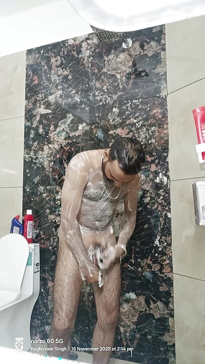 Батько індійського поліцейського відтрахав свого пасинка