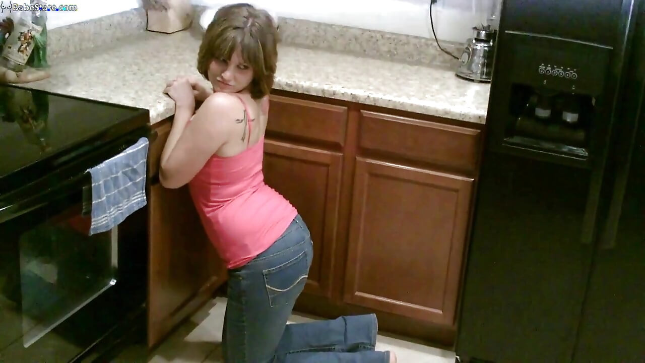 Misty strips off all her clothes for the camera