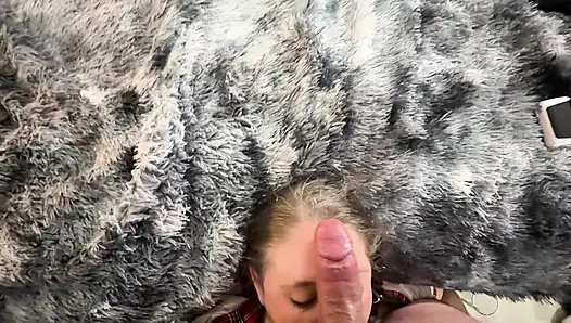 Schulmädchen wird hart anal