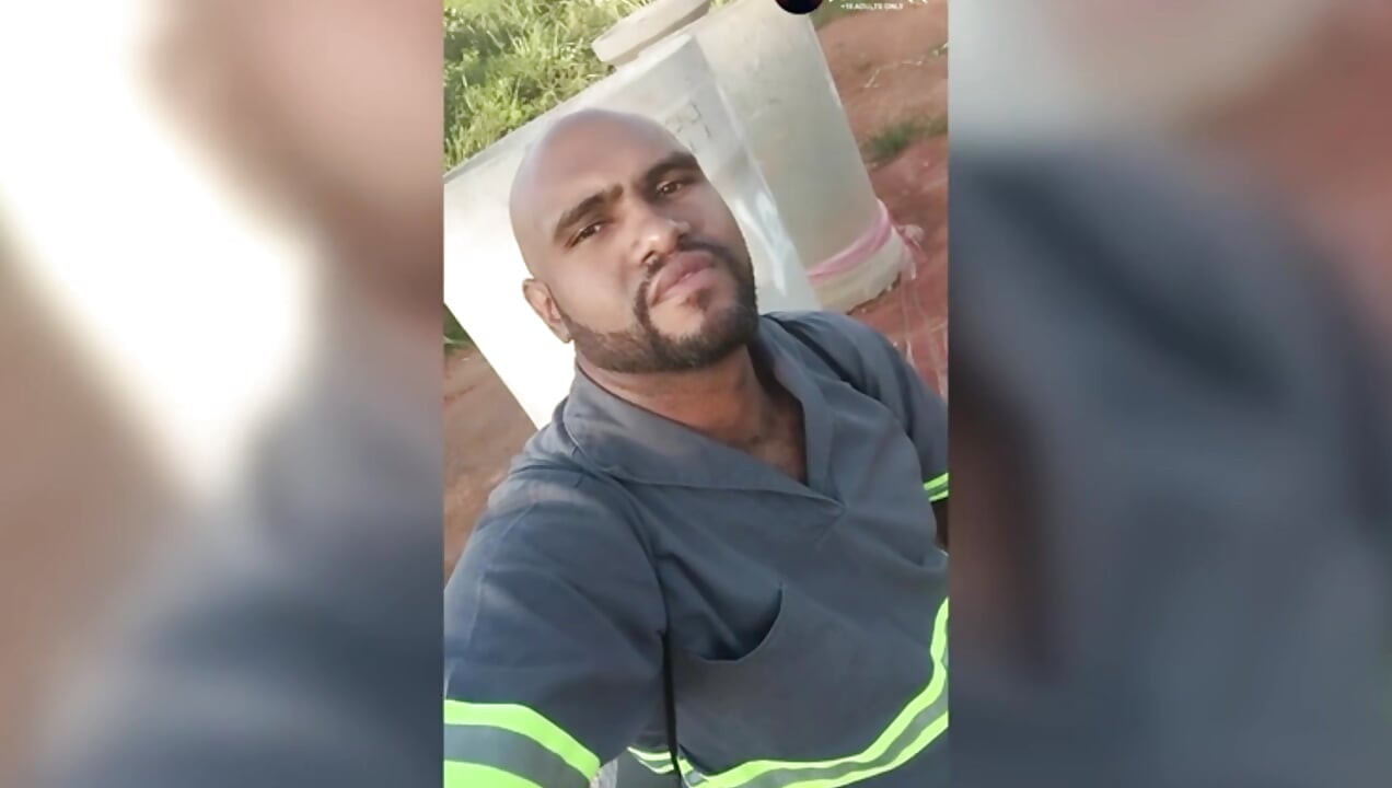 혼자 일하는 나는 항상 비밀리에