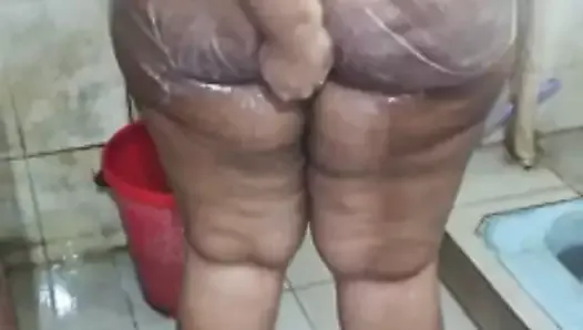 Pakistani Aunty showering - Big Ass