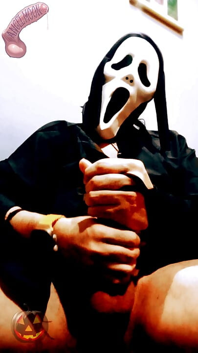 SCREAM A LOVE STORY Dominantni tip s Ghostface maskom i ogromnim kurcem provaljuje u tvoj dom na Noć vještica da svrši