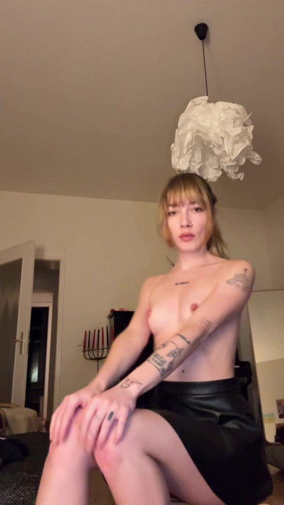 Is your dick already swollen looking at this video?😏